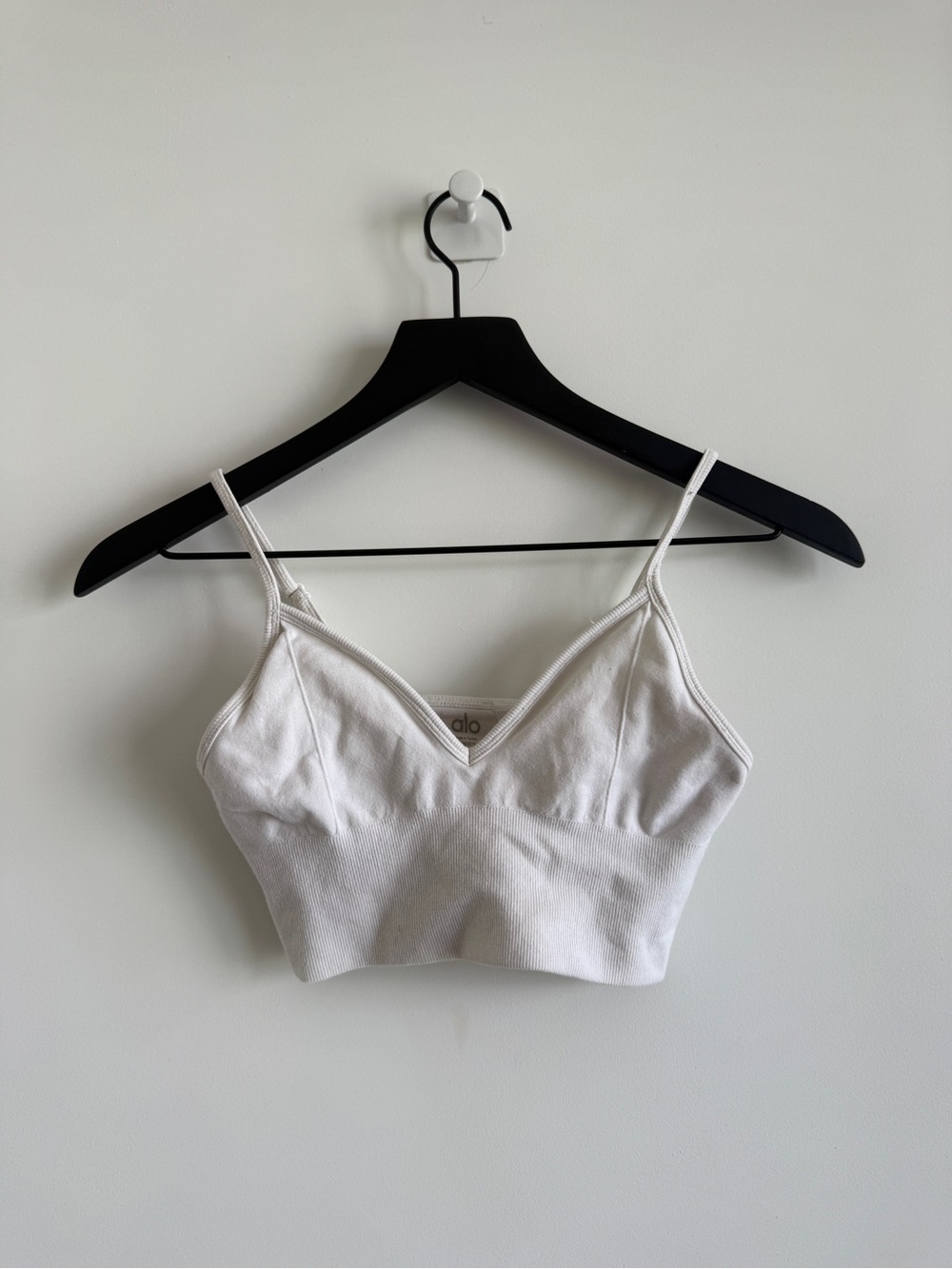 ALO Yoga Cream Ribbed Sports Bra